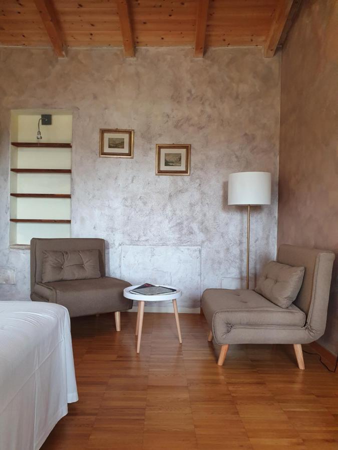 Osteria E Locanda Del Viaggiatore Russi Εξωτερικό φωτογραφία