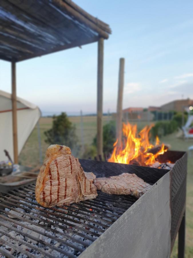 Osteria E Locanda Del Viaggiatore Russi Εξωτερικό φωτογραφία