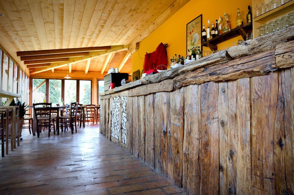 Osteria E Locanda Del Viaggiatore Russi Εξωτερικό φωτογραφία